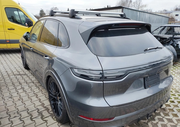 Porsche Cayenne cena 229000 przebieg: 41000, rok produkcji 2021 z Warszawa małe 46